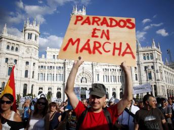 เศรษฐกิจยุโรปได้รับผลกระทบอย่างหนักจากหนี้สาธารณะ